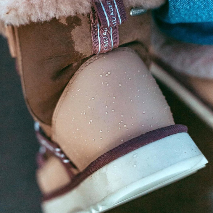 Blurred Sharkey Boot