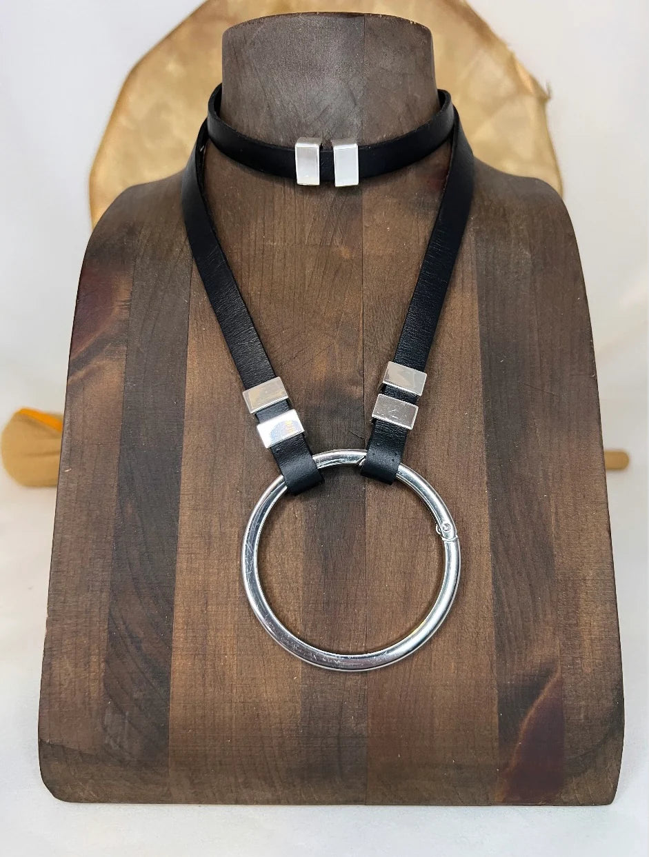 Avril LUXE Leather Strand Wear Necklace