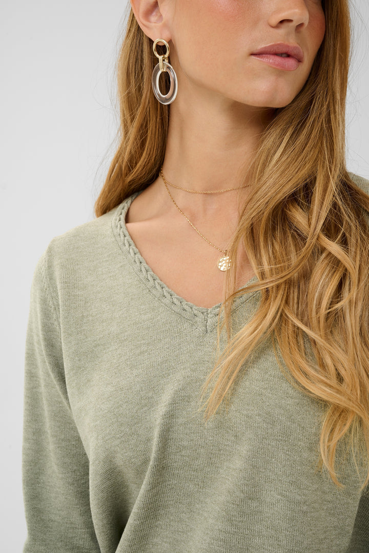Dela V-Neck Knit Pullover