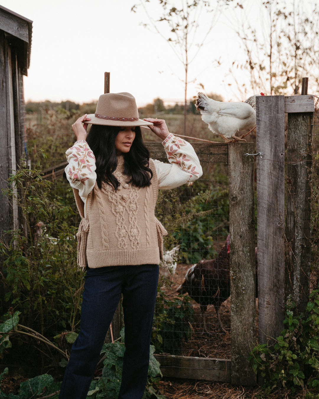 Louizon Noyamo knit sweater vest in palomino color, featuring a cozy, textured design perfect for layered fall outfits.