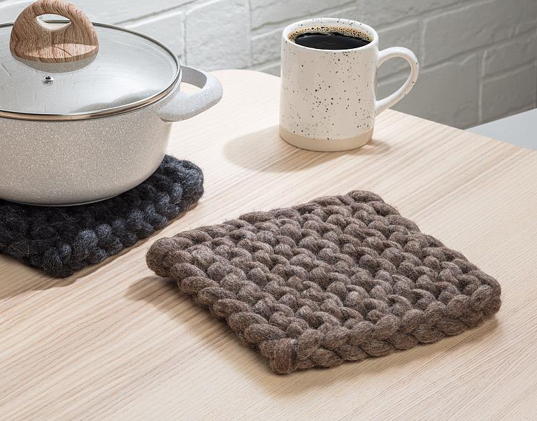 Knitted Wool Trivet