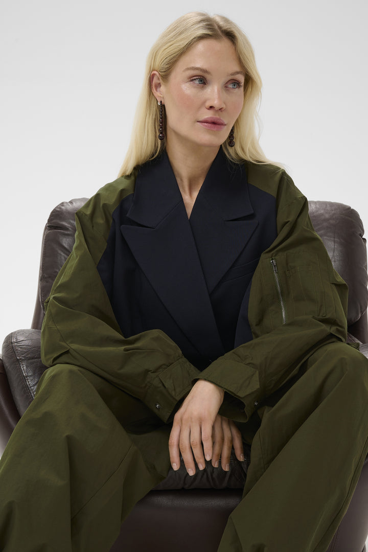 Blondie Blazer