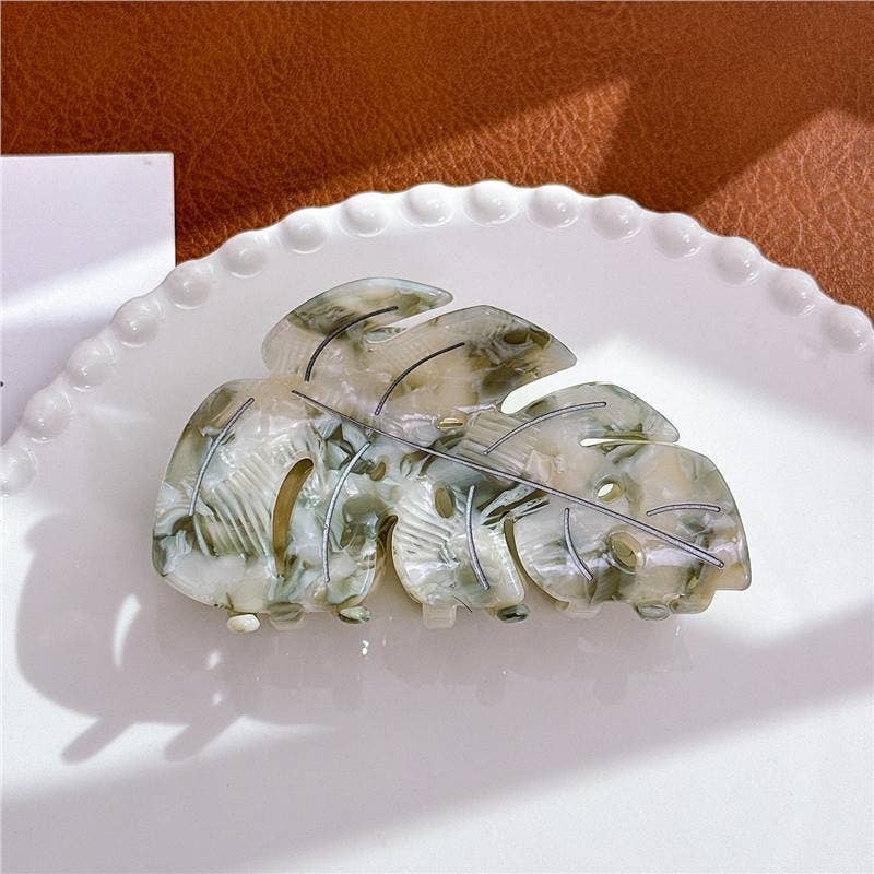Monstera Leaf Claw Clip