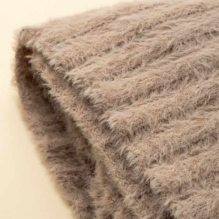 Snug Throw