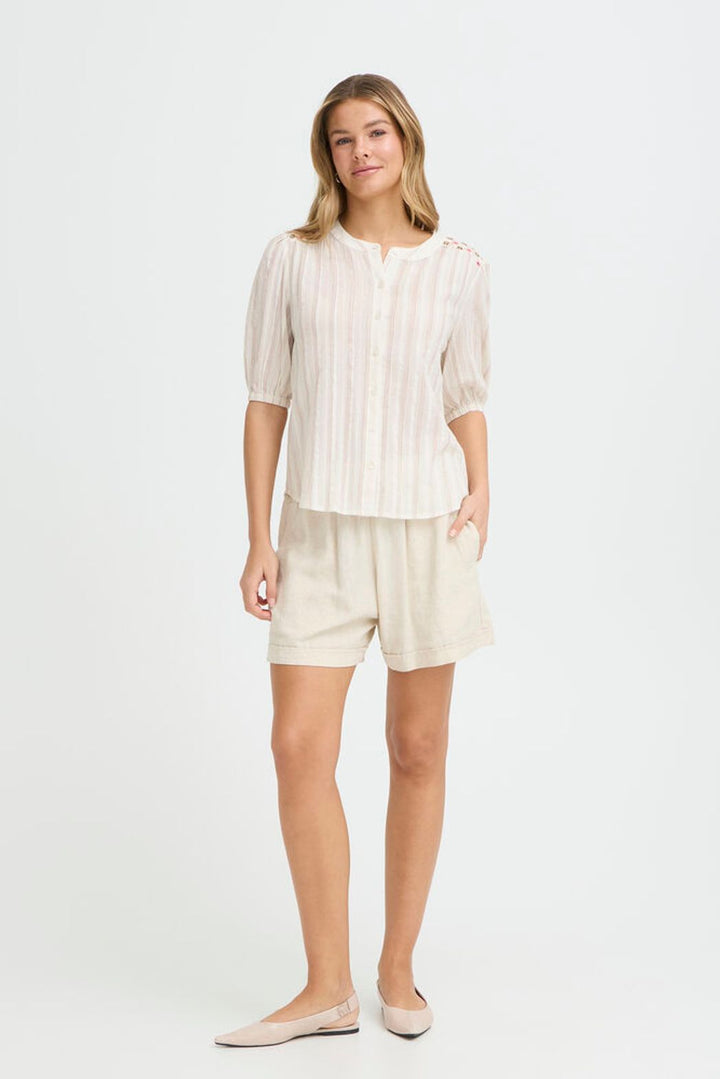 Honey Suckle Stitch Blouse