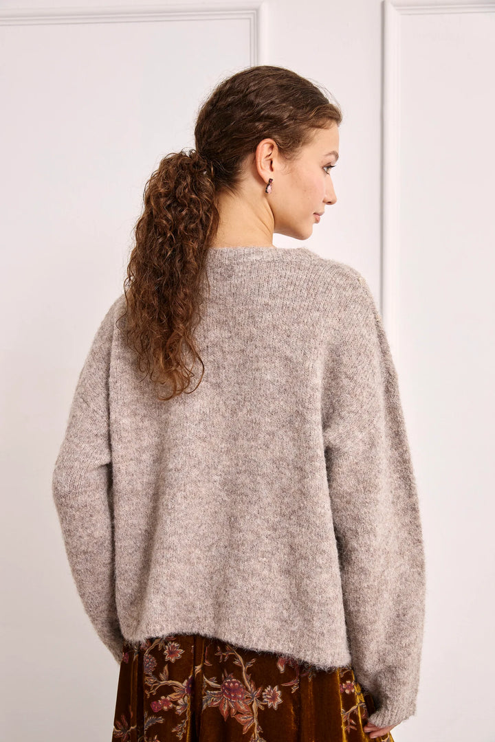 NKN Nekane Asel floral applique knit sweater featuring embroidered floral details and a cozy, stylish design.