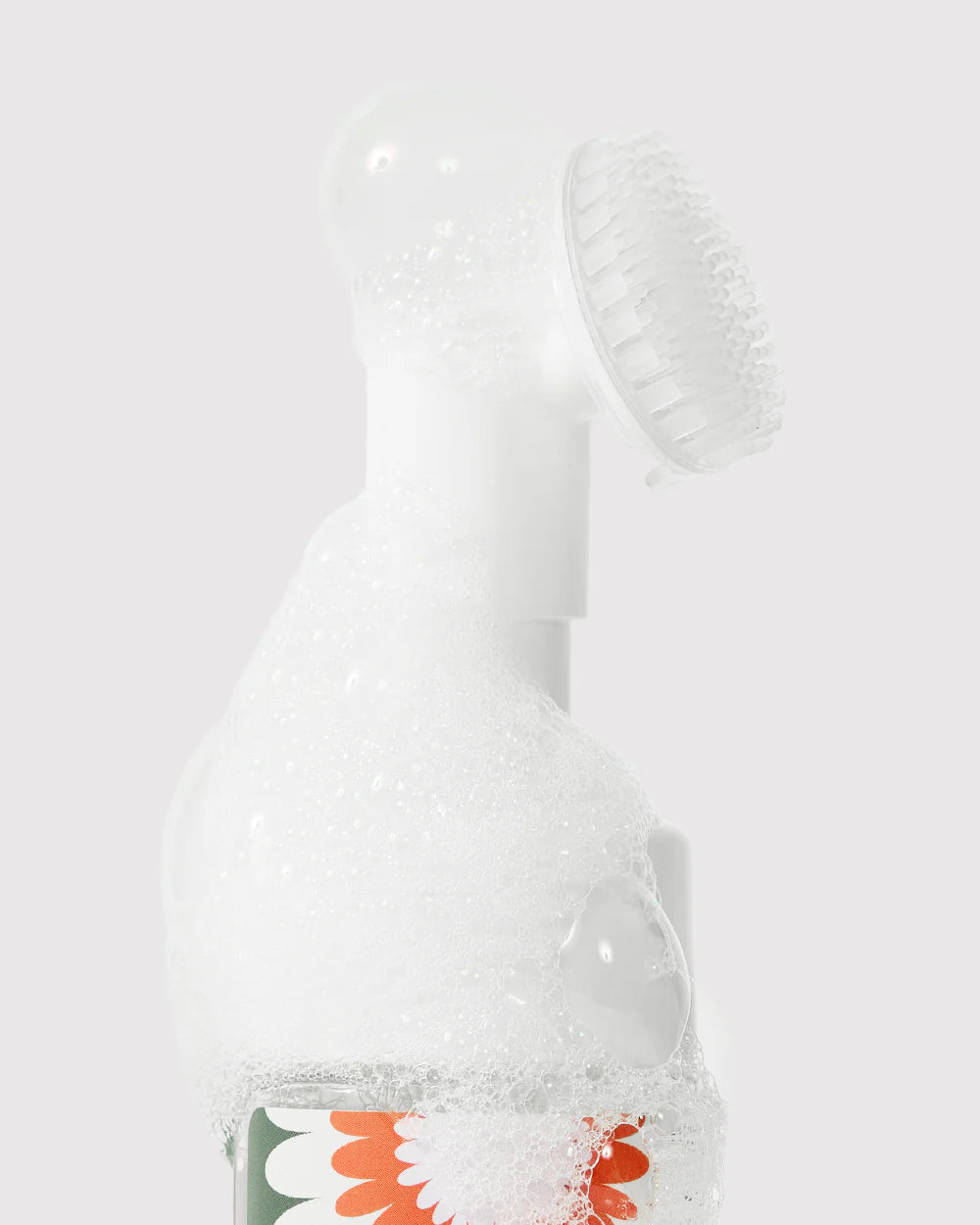 Dandylion Clean Paws No-Rinse Foaming Pet Cleanser in a pump bottle, ready for quick, gentle paw cleaning without rinsing.