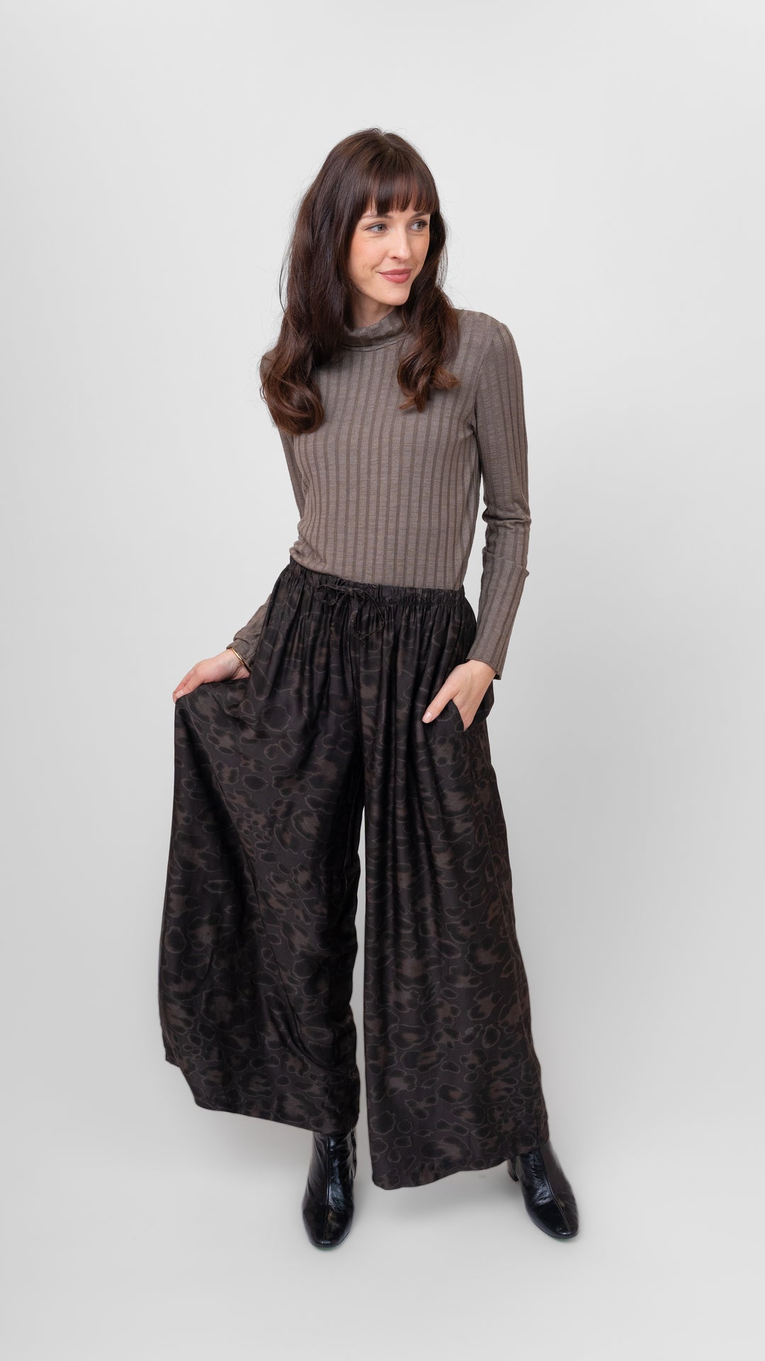 Floral Feline Wide Leg Pant
