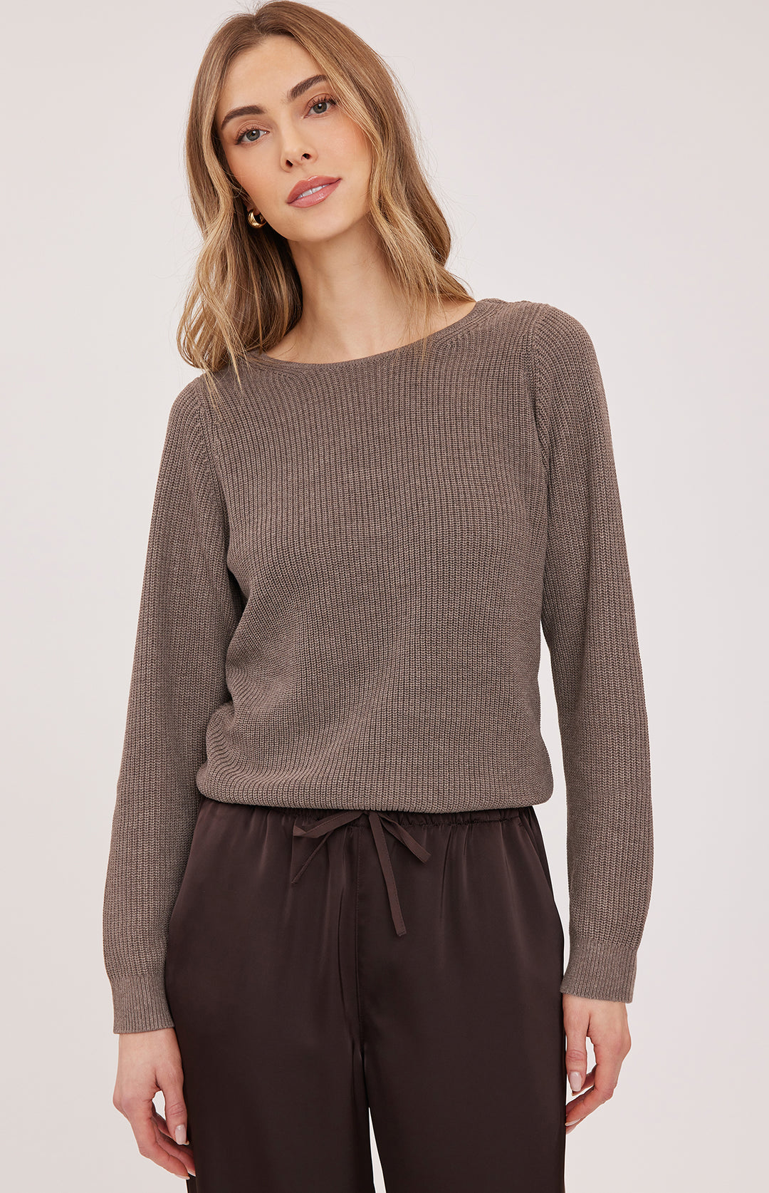 Gentle Fawn Ramona Back Twist Sweater in cocoa color, featuring a stylish back twist design and cozy knit fabric.