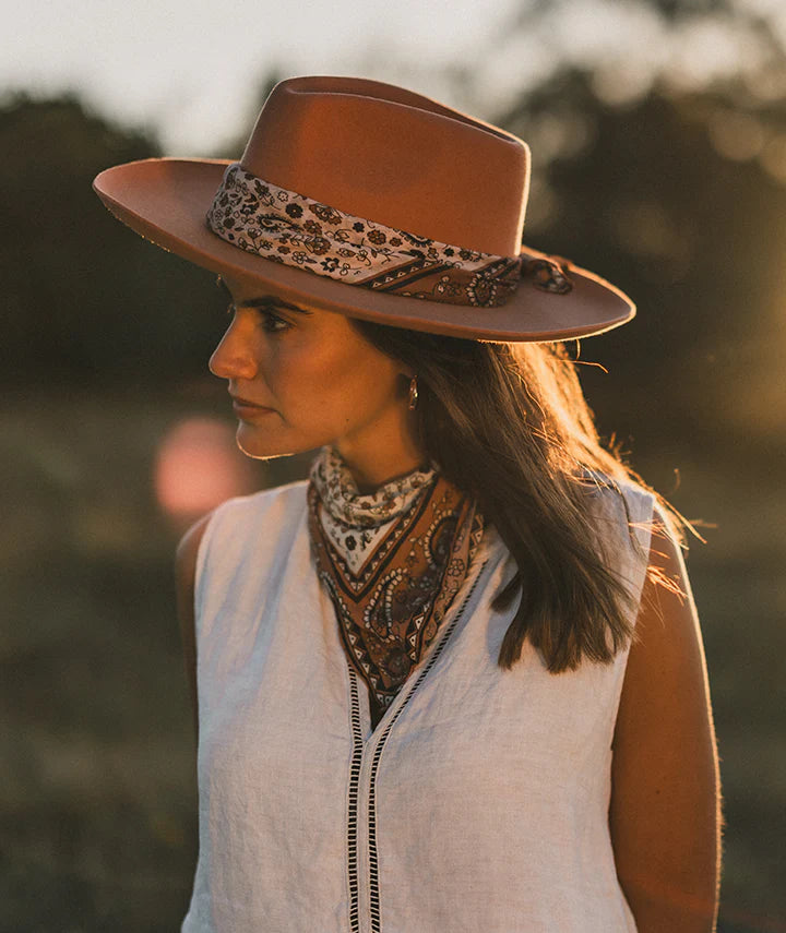Women’s wool felt hat terracotta tan colour with paisley print fabric scarf on crown band country western bohemian style 