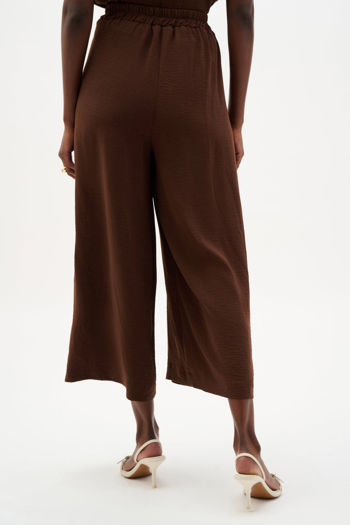 Light Motion Culotte Pant