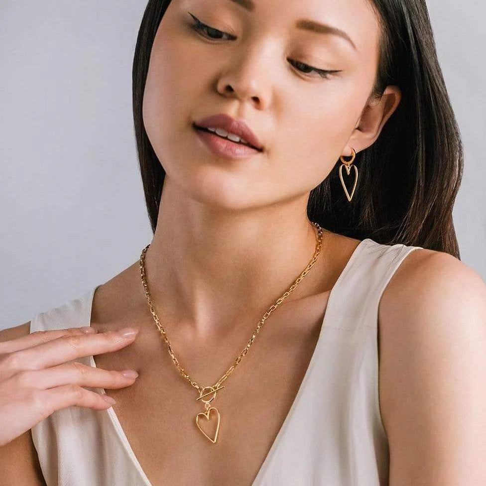 Heart Necklace gold plated with toggle clasp paper clip chain