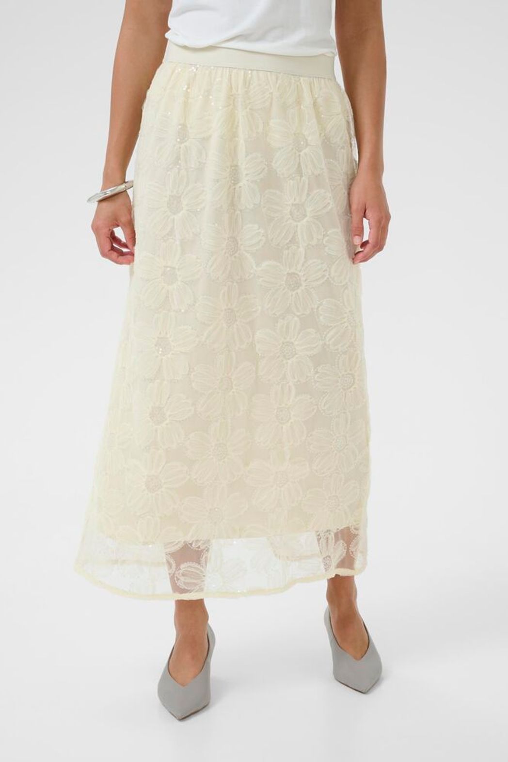 Culture Mera Flower Sequin Skirt featuring colorful floral sequins and a flowing design for a stylish, eye-catching occasion look.
