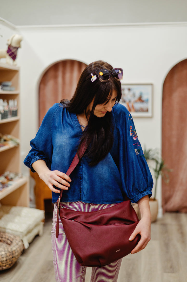 Marilyn Messenger Bag