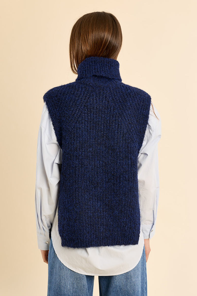 Cable Knit Pullover Vest- Navy