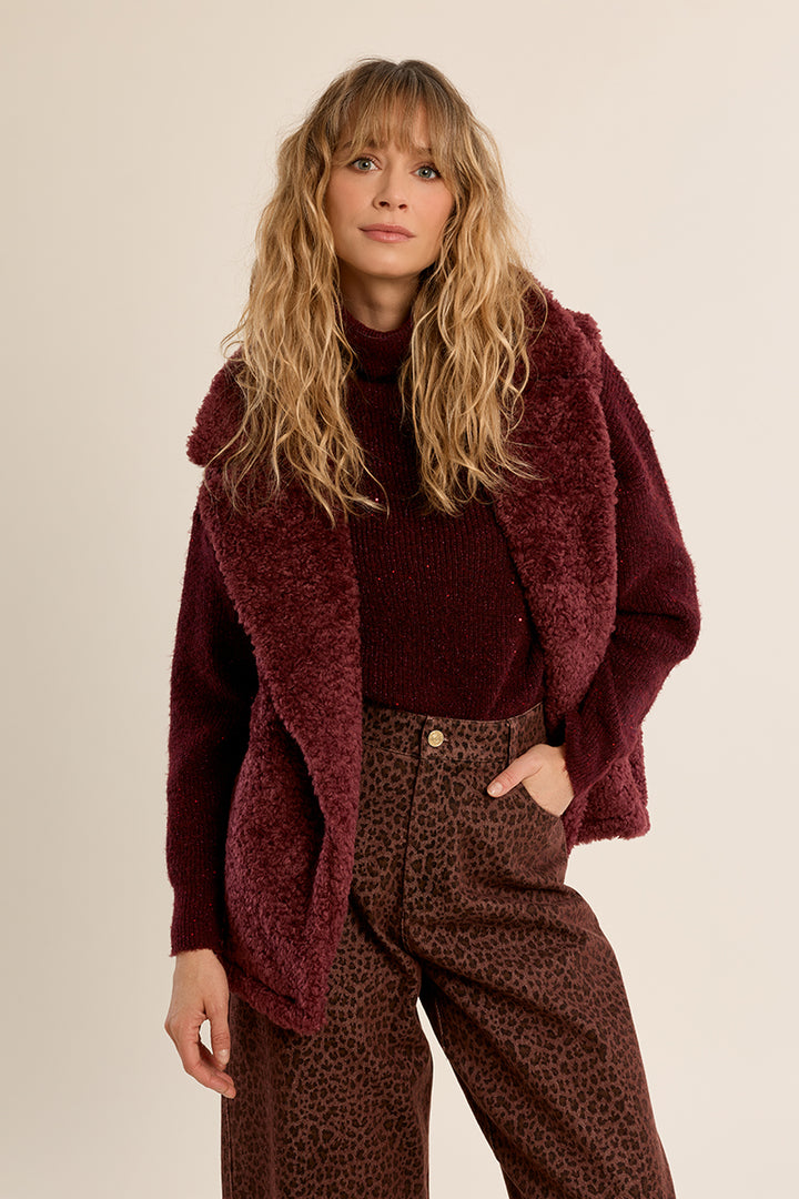 Bordeau Teddy Vest