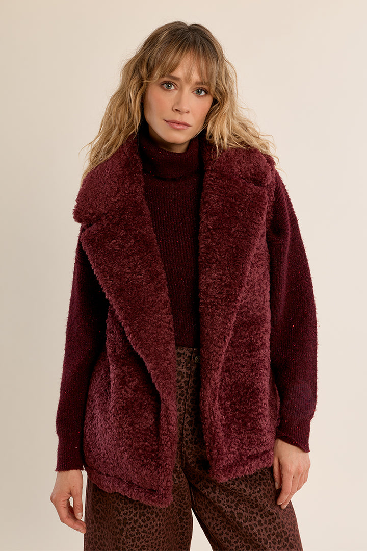 Bordeau Teddy Vest