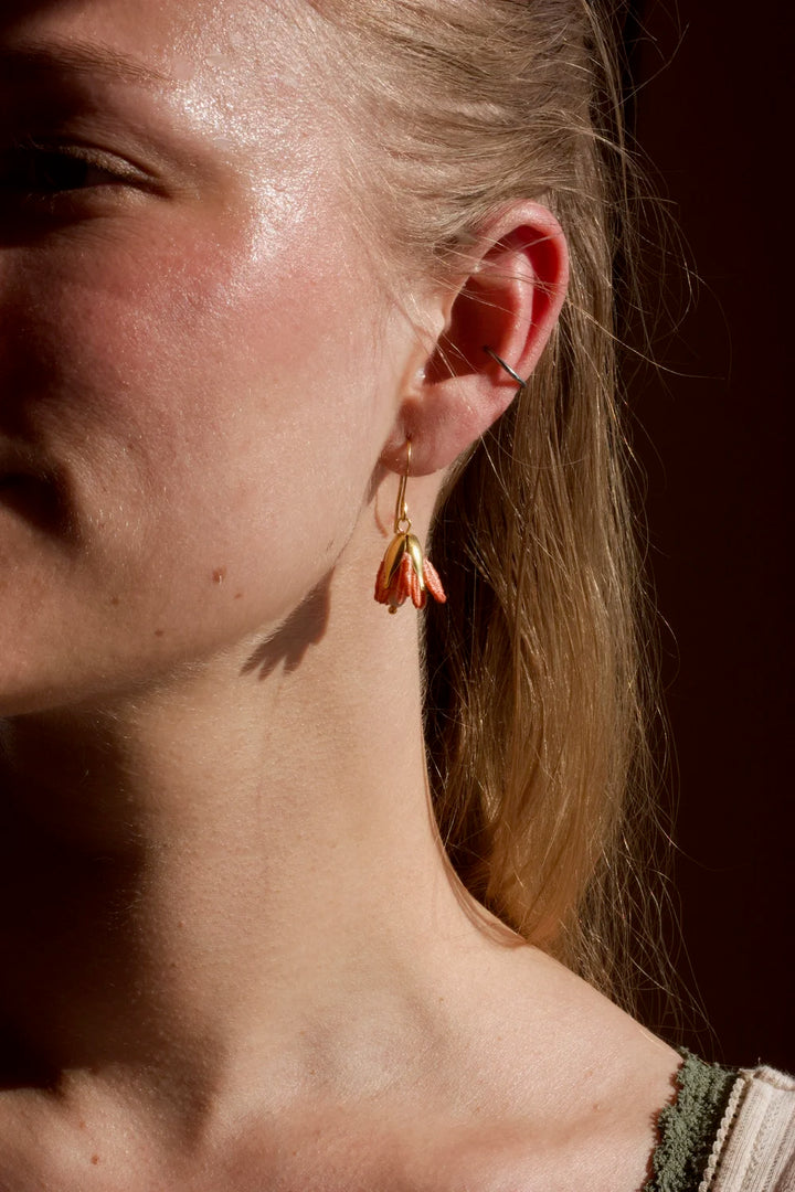 Ilk Jewelry Malli Jasmine Flower Earring featuring delicate jasmine flower design in vintage lace and in gold-tone metal for elegant style.