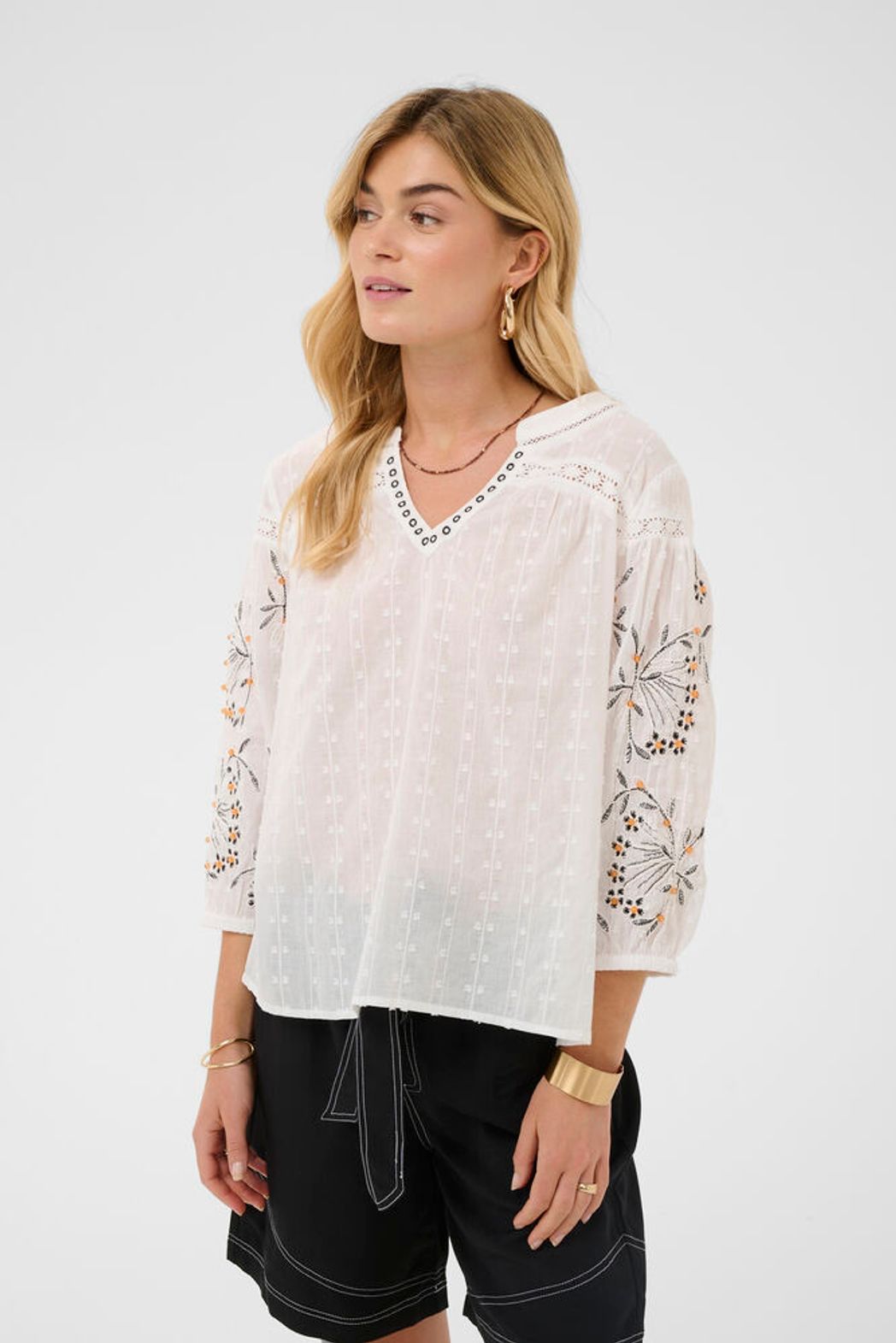 Sereni Embroidered Blouse