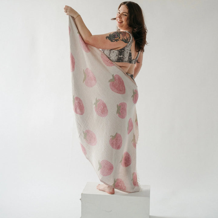 Pokoloko strawberry shortcake Turkish cotton towel with vibrant red and pink strawberry pattern and soft, absorbent fabric.