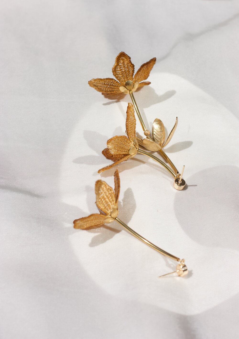 Tahitian Gardenia Flower Earring