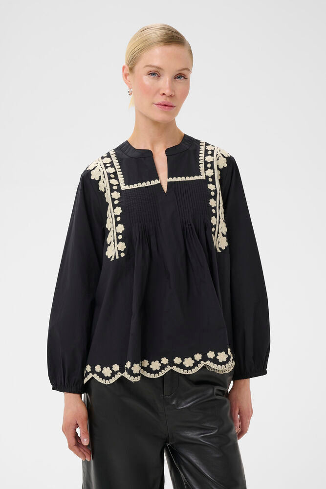 Viba Embroidered Peasant Blouse