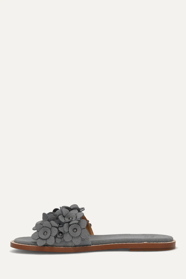 Bucky Flower Slide Sandal