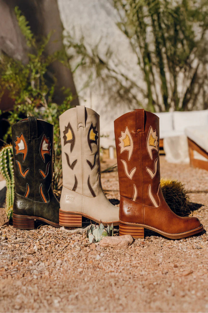 Miranda 10 Flower Boot